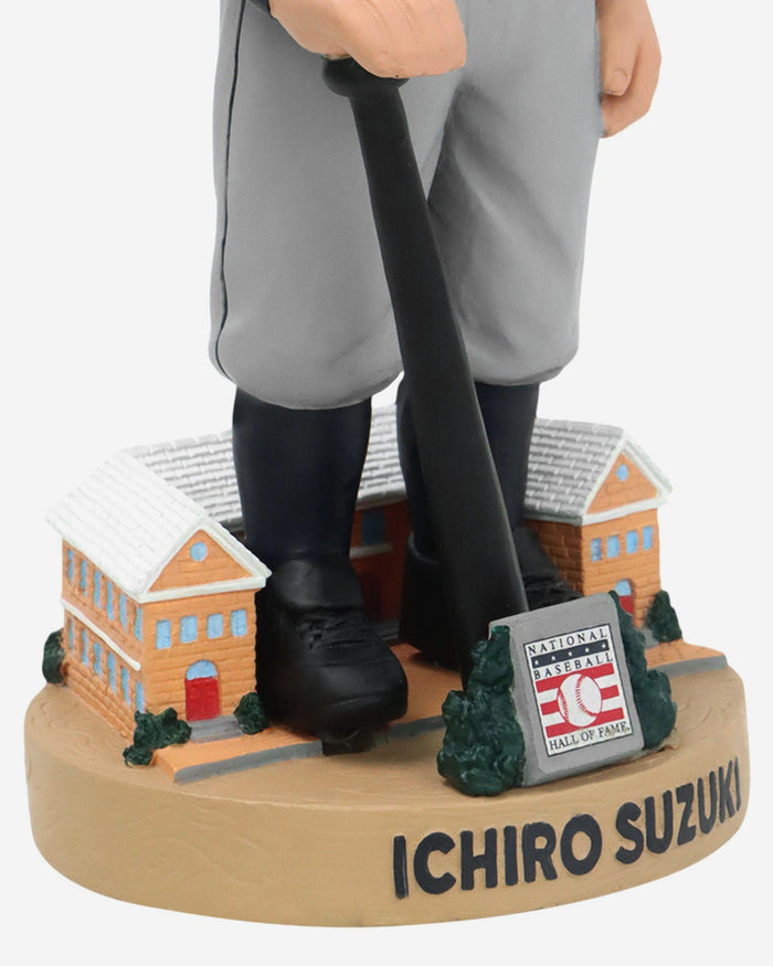 Ichiro Suzuki Seattle Mariners Legends of the Park Hall of Fame Bobblehead FOCO - FOCO.com