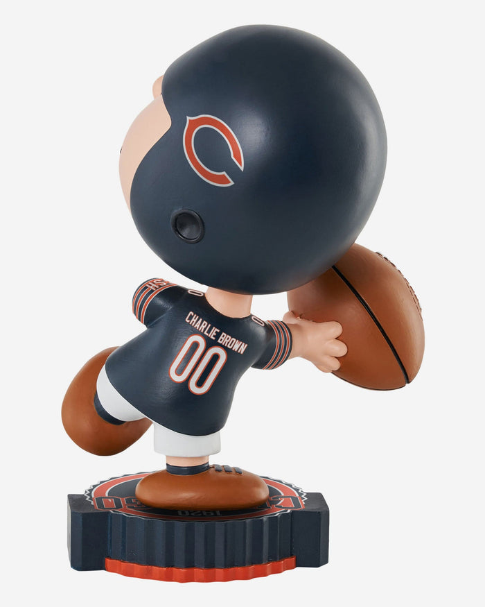 Chicago Bears Charlie Brown Peanuts Bighead Bobblehead FOCO - FOCO.com