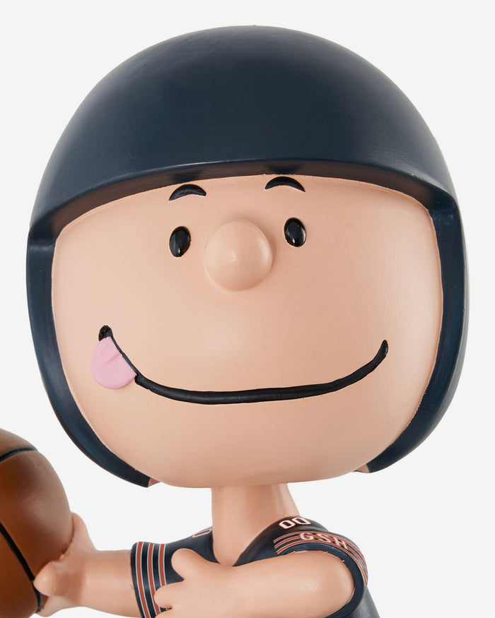 Chicago Bears Charlie Brown Peanuts Bighead Bobblehead FOCO - FOCO.com