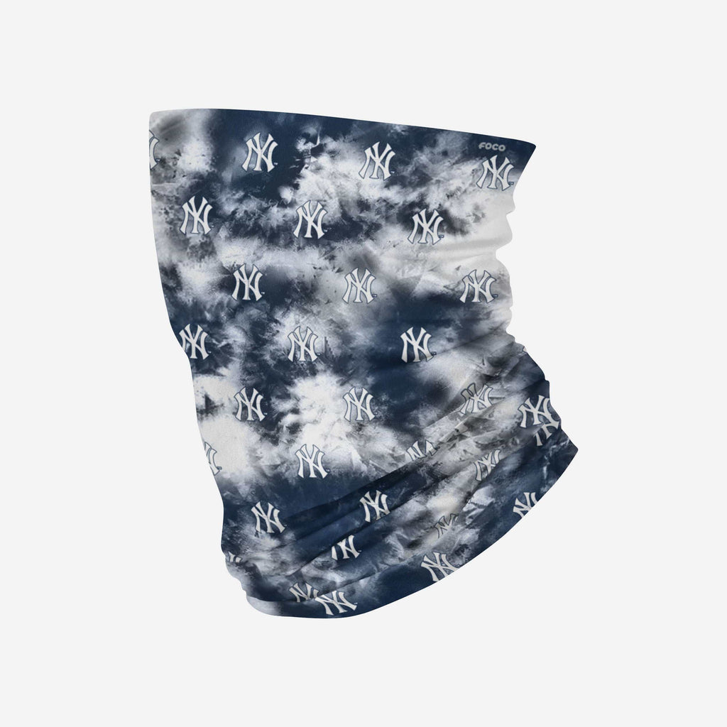 New York Yankees Tie-Dye Gaiter Scarf FOCO - FOCO.com