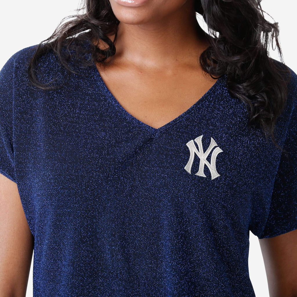 FOCO New York Yankees Womens Game Time Glitter V-Neck T-Shirt, Size: S