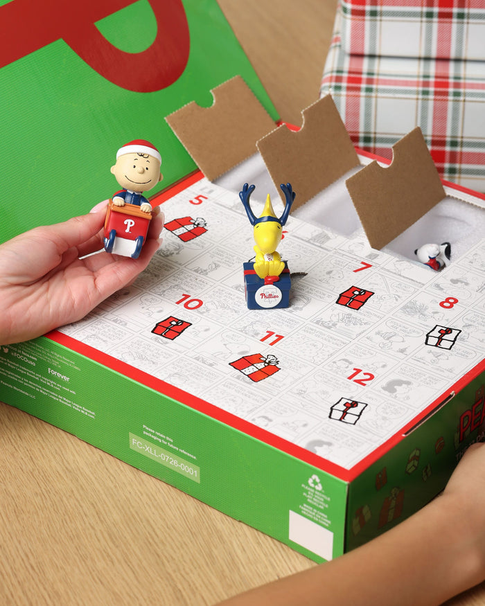 San Francisco Giants Peanuts Bobblehead Advent Calendar FOCO - FOCO.com
