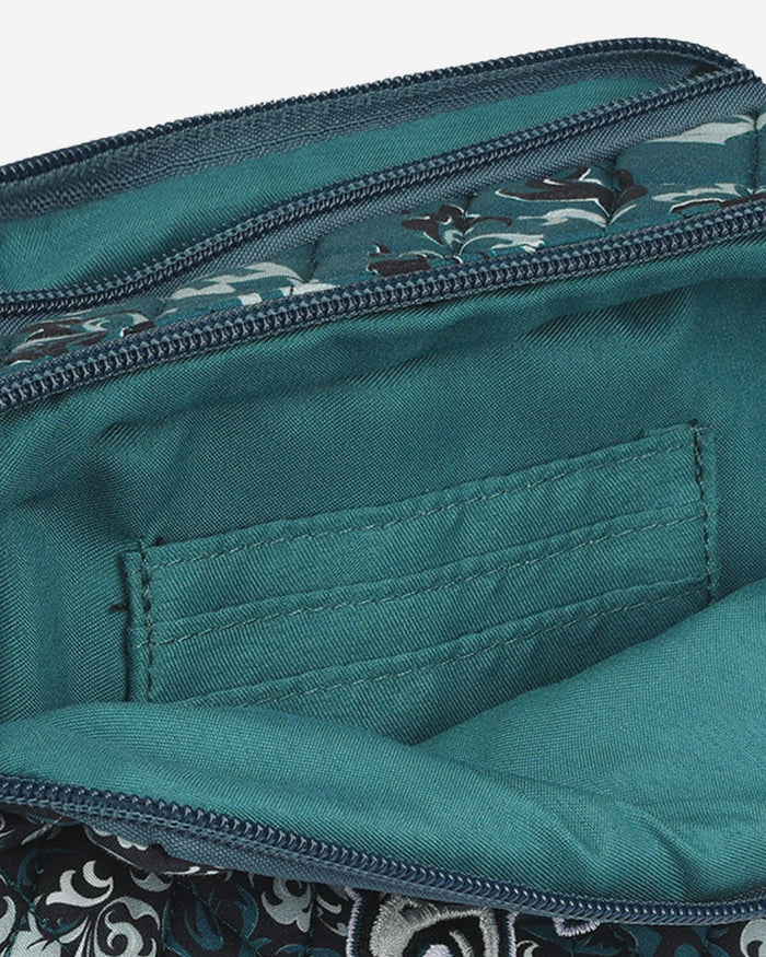 Philadelphia Eagles Quilted Crossbody Bag FOCO - FOCO.com