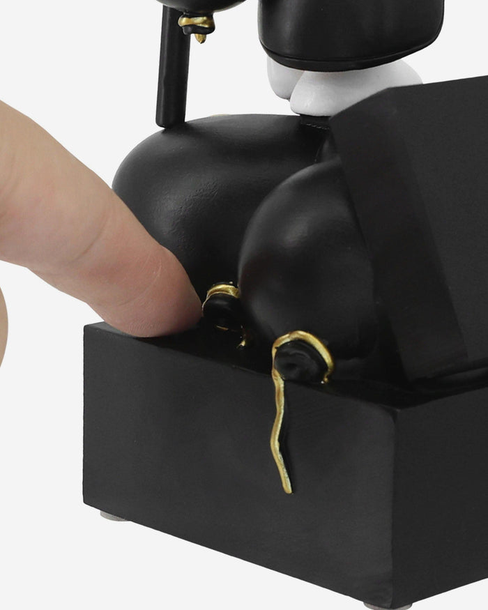 Snoopy Peanuts New Years Eve Auld Lang Syne Sound Chip Bobblehead FOCO - FOCO.com