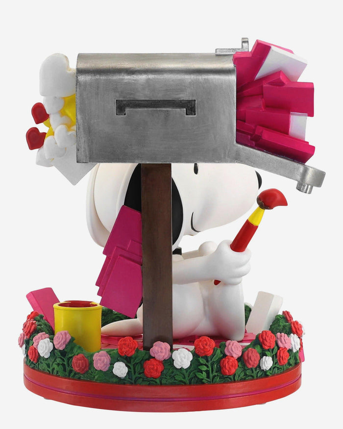 Snoopy Peanuts 2026 Valentines Day Bobblehead FOCO - FOCO.com
