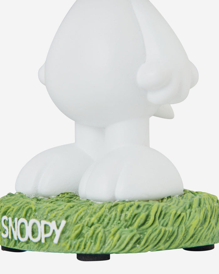 Snoopy Peanuts Mini Bighead Bobblehead FOCO - FOCO.com