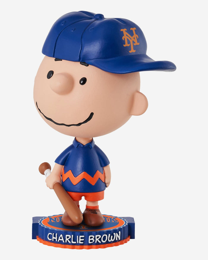 Official Snoopy And Charlie Brown Play Baseball New York Yankees