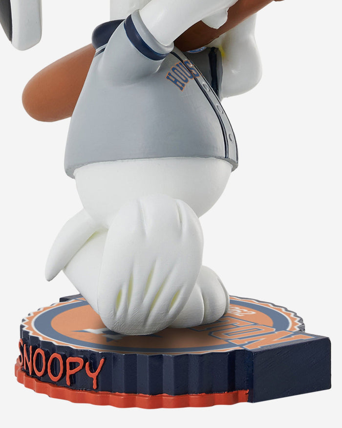 Houston Astros Snoopy Peanuts Bighead Bobblehead in 2023