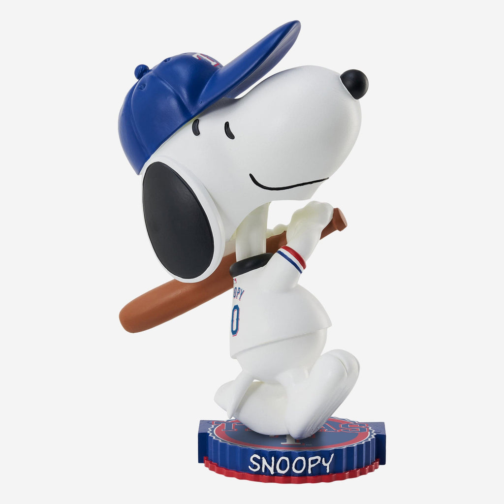 Texas Rangers Snoopy Peanuts Bighead Bobblehead FOCO - FOCO.com