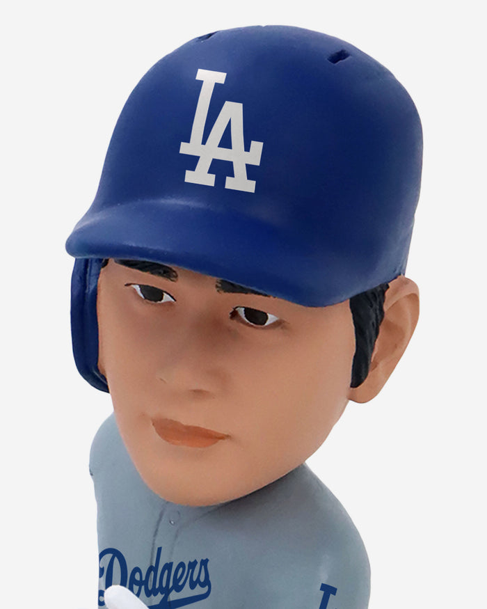 Shohei Ohtani Los Angeles Dodgers Away Uniform Home Run Spinner Mini Bobblehead Scene FOCO - FOCO.com