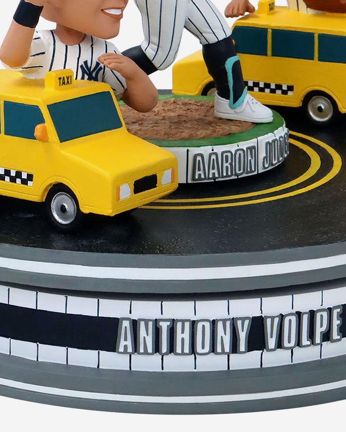 New York Yankees Yellow Cab Spinner Mini Bobblehead Scene FOCO - FOCO.com