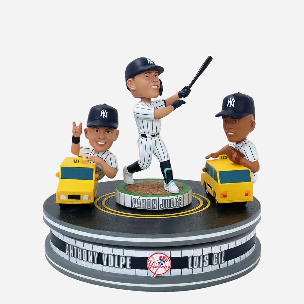 New York Yankees Yellow Cab Spinner Mini Bobblehead Scene FOCO - FOCO.com