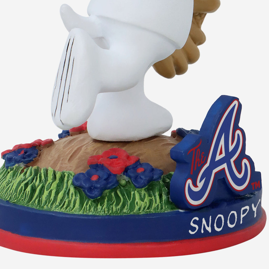 Atlanta Braves Snoopy Peanuts City Connect Bobblehead FOCO