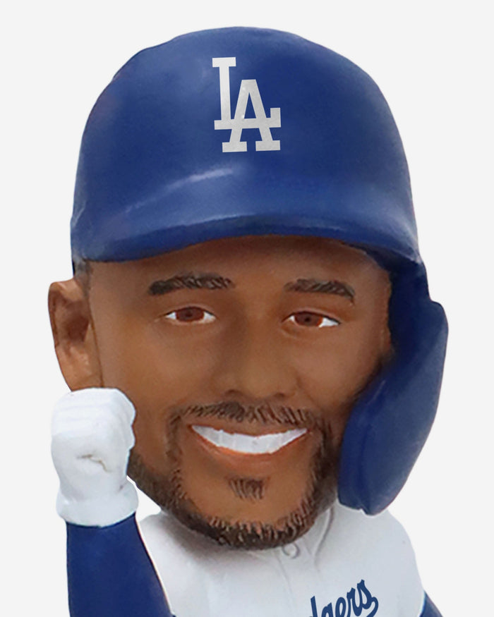 Los Angeles Dodgers Jet Setter Spinner Mini Bobblehead Scene FOCO - FOCO.com