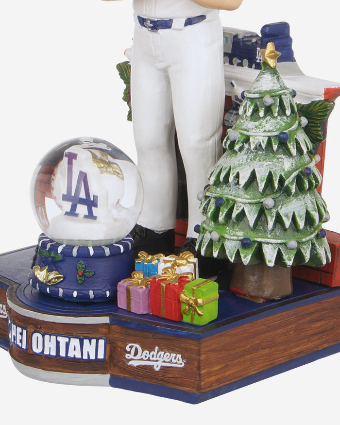Shohei Ohtani Los Angeles Dodgers Snow Globe Bobblehead FOCO - FOCO.com