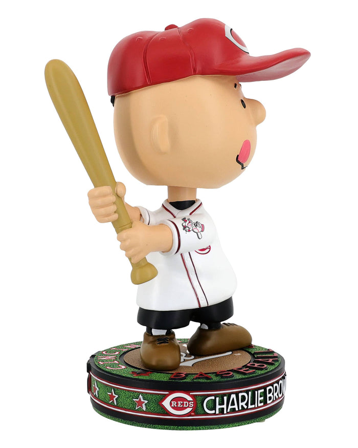 Cincinnati Reds Charlie Brown Peanuts Batting Bighead Bobblehead