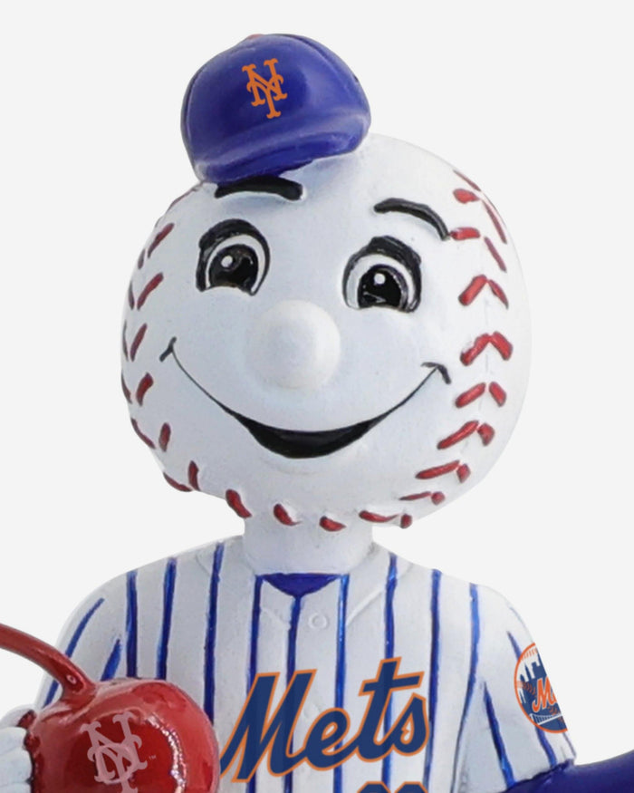 Mr Met New York Mets Ice Cream Helmet Mascot Bobblehead FOCO - FOCO.com