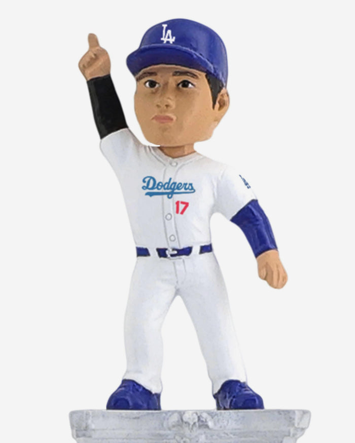Shohei Ohtani Los Angeles Dodgers Tall Pedestal Bobblehead FOCO - FOCO.com