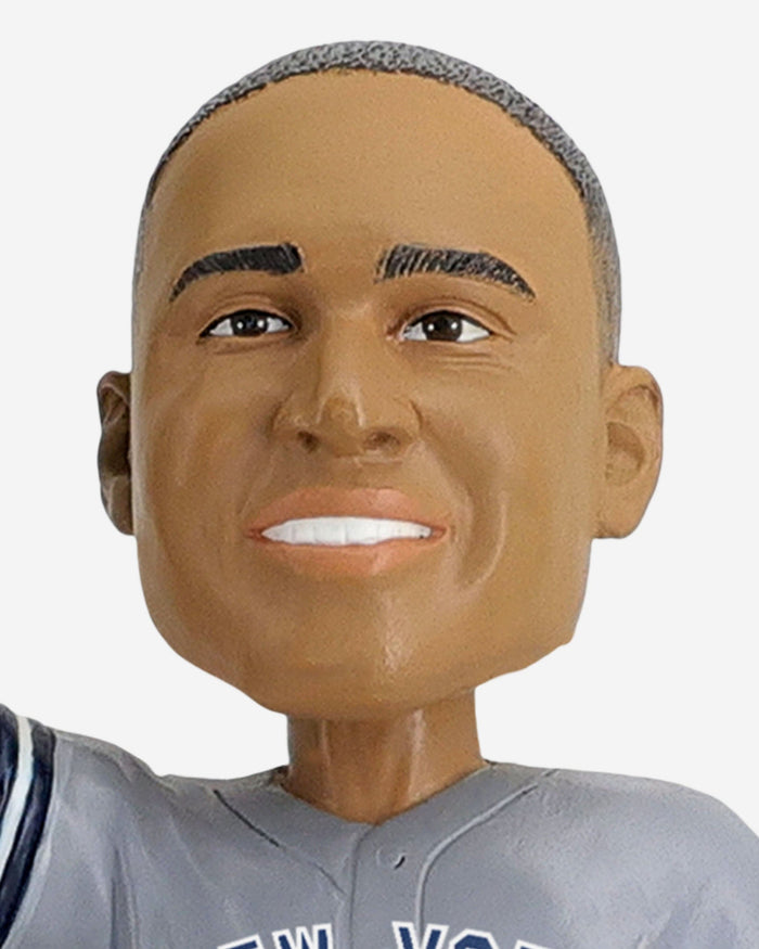 Bernie Williams New York Yankees 1999 World Series Champions 25th Anniversary Bobblehead FOCO - FOCO.com