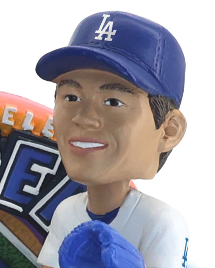 Yoshinobu Yamamoto & Hello Kitty® Los Angeles Dodgers Dual Mini Bobblehead Scene FOCO - FOCO.com