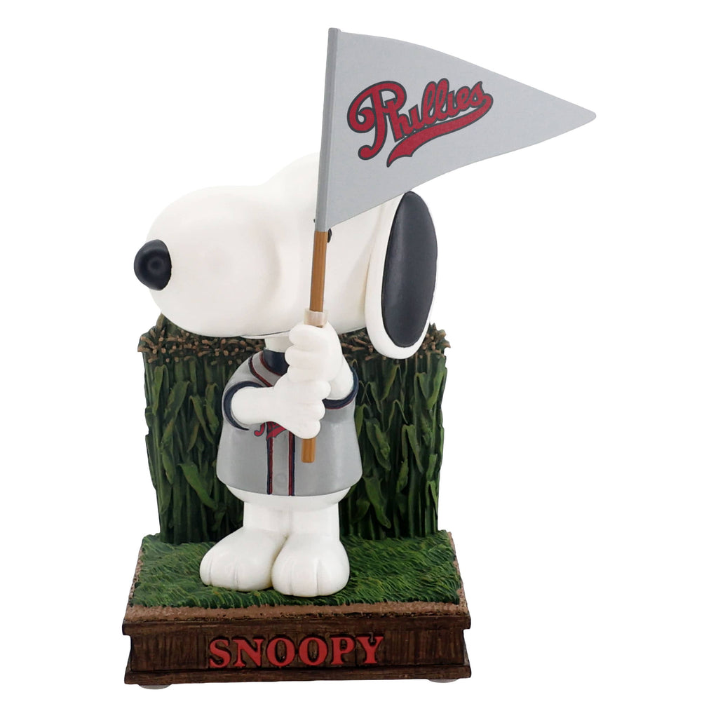 Philadelphia Phillies Snoopy Peanuts 2026 Dyersville Cornfield Mini Bobblehead FOCO - FOCO.com