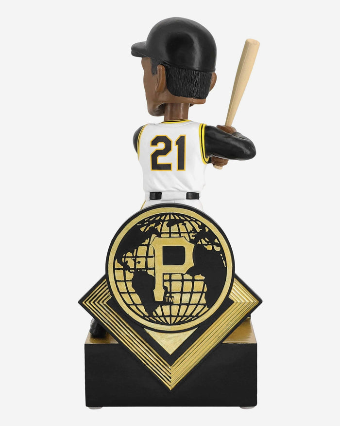 Roberto Clemente Pittsburgh Pirates 2X World Series Champions Bobblehead FOCO - FOCO.com