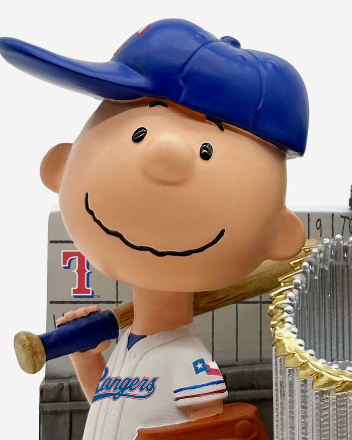 Texas Rangers Charlie Brown & Snoopy Peanuts 2023 World Series Champions Trophy Dual Bobblehead FOCO - FOCO.com