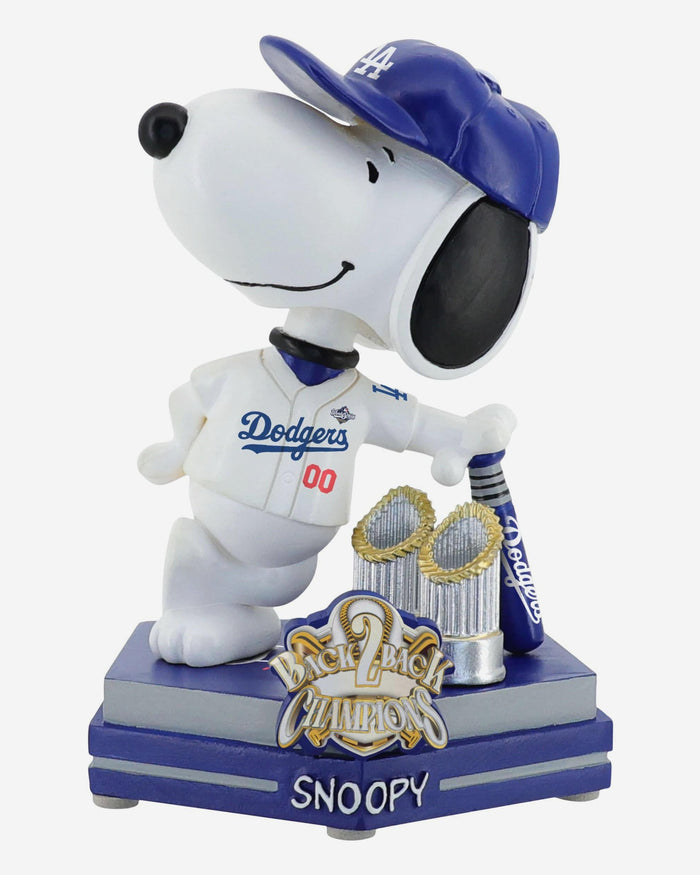 Snoopy Los Angeles Dodgers 2025 Back To Back World Series Champions Peanuts Trophy Bobblehead FOCO - FOCO.com