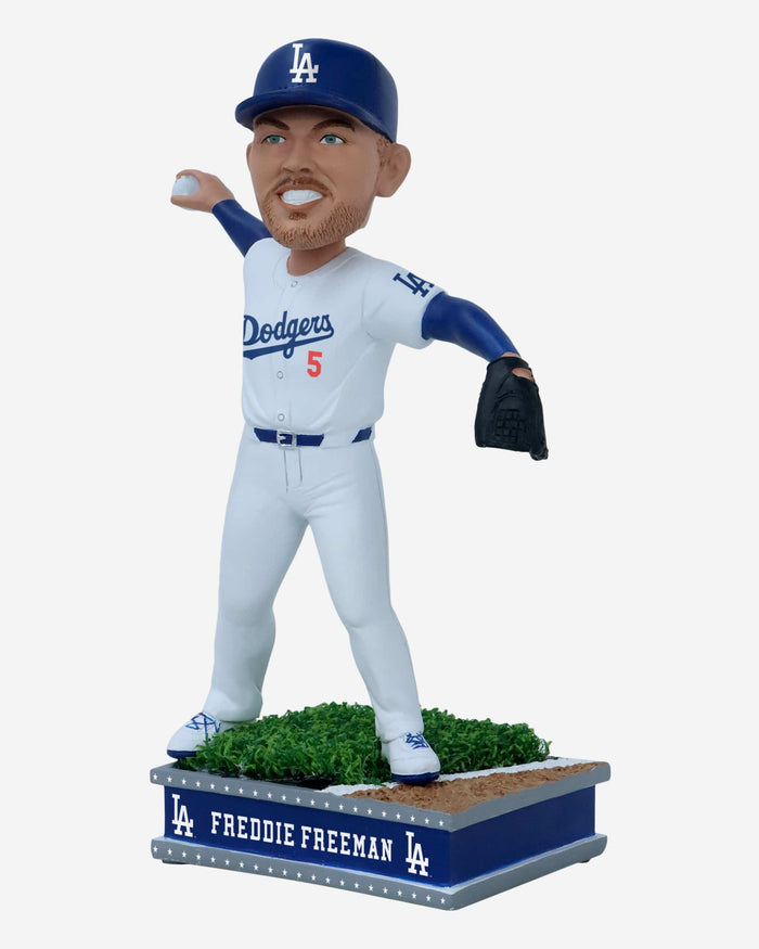 Freddie Freeman Los Angeles Dodgers Field Star Bobblehead FOCO - FOCO.com