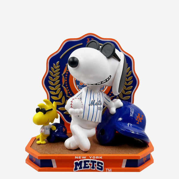 FOCO Releases New York Mets Peanuts Charlie Brown Bobblehead - Metsmerized  Online