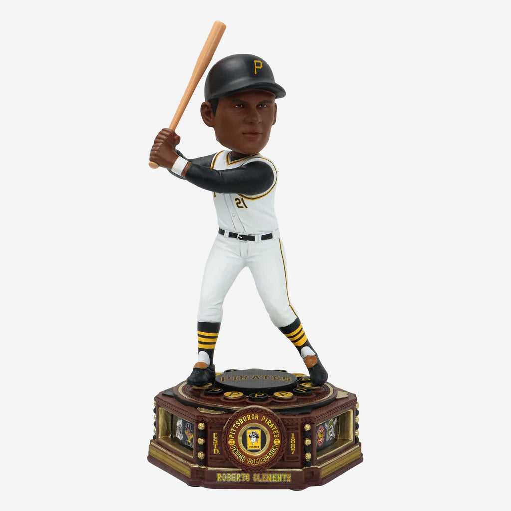 Roberto Clemente Pittsburgh Pirates Patch Collection Bobblehead FOCO - FOCO.com