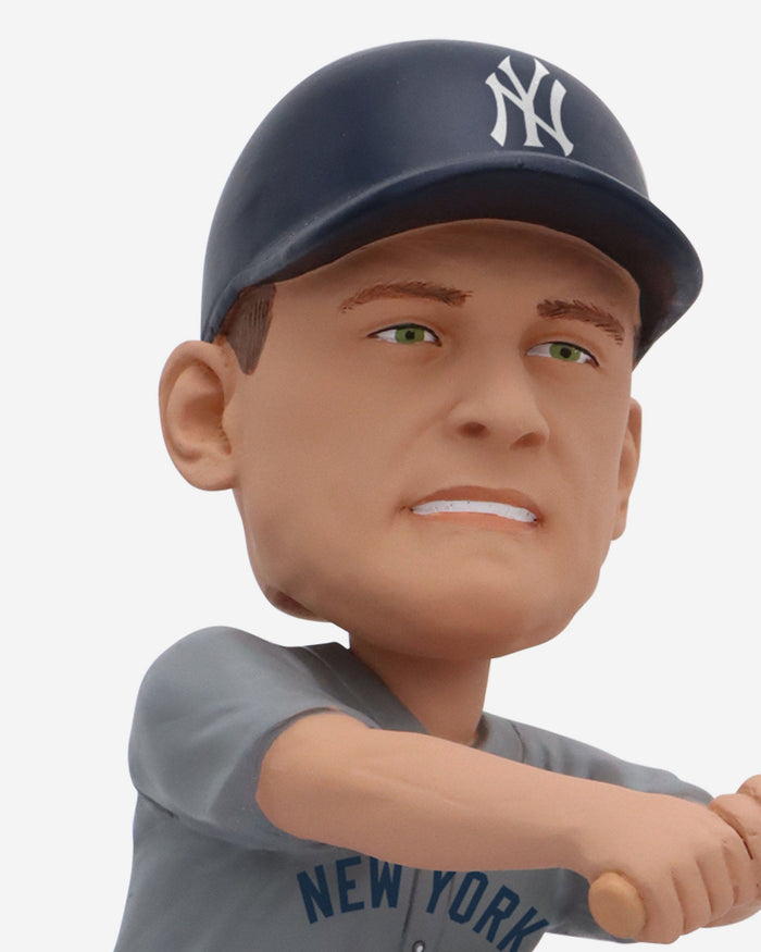 Roger Maris New York Yankees Sports Illustrated Cover Bobblehead FOCO - FOCO.com