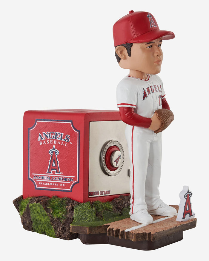 Shohei Ohtani Los Angeles Angels Bank Bobblehead FOCO - FOCO.com