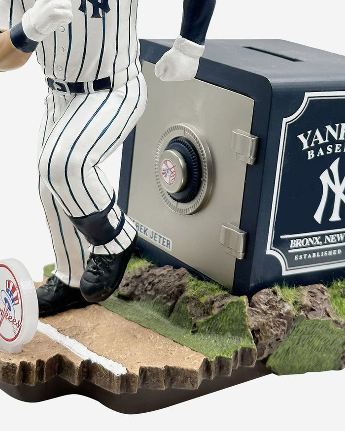 Derek Jeter New York Yankees Bank Bobblehead FOCO - FOCO.com