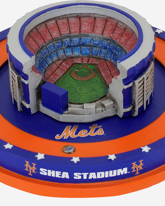 Tom Seaver New York Mets Magnetic Stadium Base Bobblehead FOCO - FOCO.com