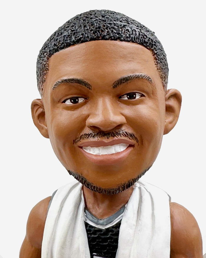 De'Aaron Fox Sacramento Kings Light the Beam Bobblehead FOCO - FOCO.com