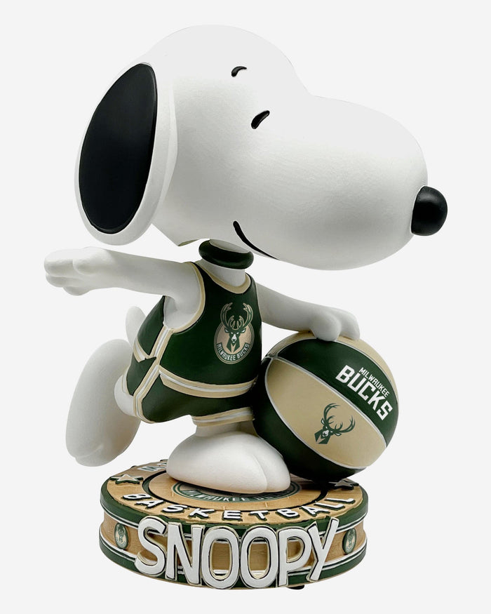 Milwaukee Bucks Snoopy Peanuts Bighead Bobblehead FOCO - FOCO.com