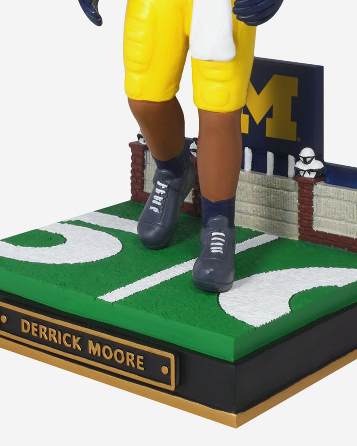 Derrick Moore Michigan Wolverines Gates Series Bobblehead FOCO - FOCO.com