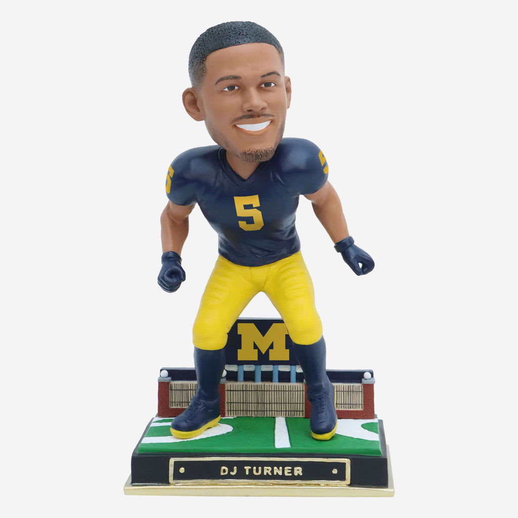 DJ Turner Michigan Wolverines Gates Series Bobblehead FOCO - FOCO.com