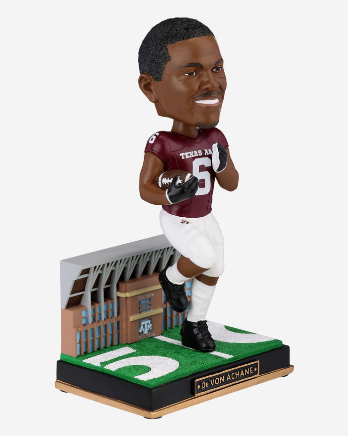 De'Von Achane Texas A&M Aggies Gates Series Bobblehead FOCO - FOCO.com