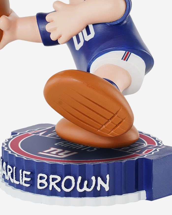 New York Giants Charlie Brown Peanuts Bighead Bobblehead FOCO - FOCO.com