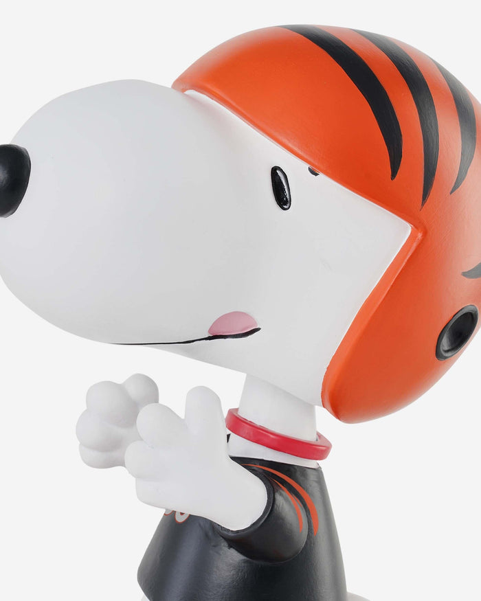 Cincinnati Bengals Snoopy Peanuts Bighead Bobblehead FOCO - FOCO.com