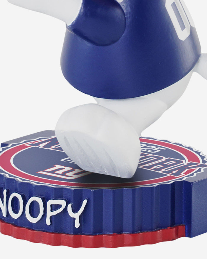New York Giants Snoopy Peanuts Bighead Bobblehead FOCO - FOCO.com