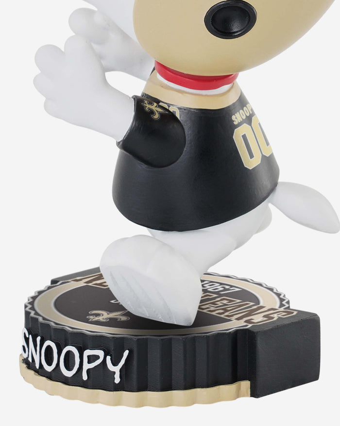 New Orleans Saints Snoopy Peanuts Bighead Bobblehead FOCO - FOCO.com