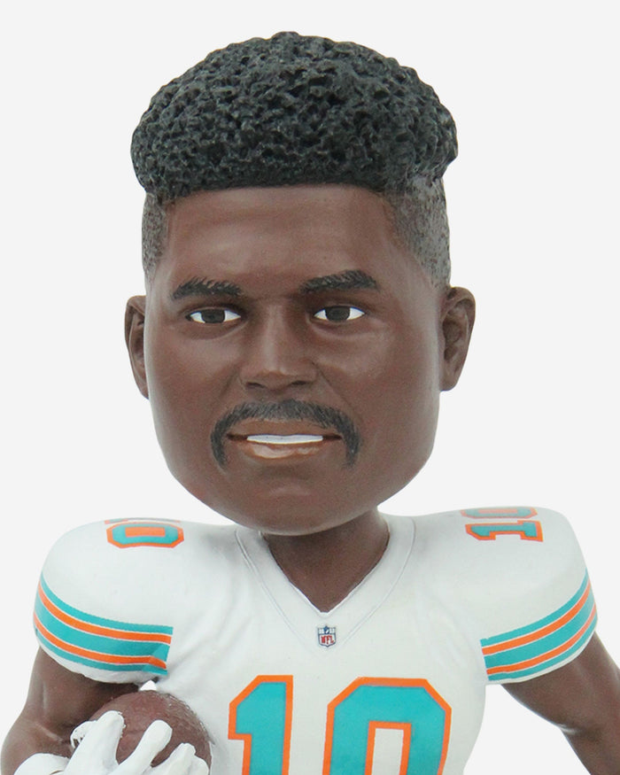 Tyreek Hill Miami Dolphins Fastest to 1000 Receiving Yards Bobblehead FOCO - FOCO.com