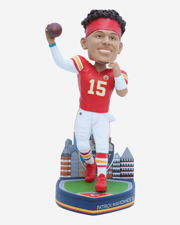 Patrick Mahomes Kansas City Chiefs 2023 International Game Bobblehead FOCO - FOCO.com