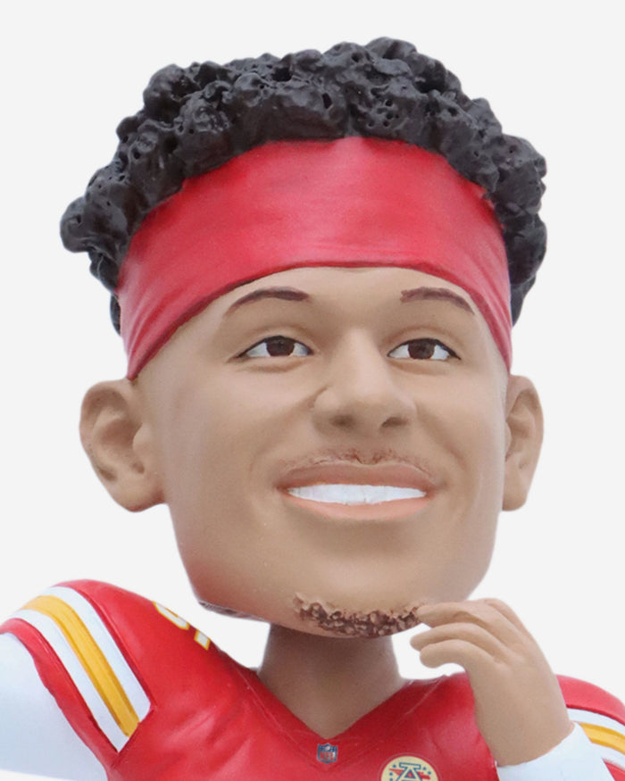 Patrick Mahomes Kansas City Chiefs 2023 International Game Bobblehead FOCO - FOCO.com