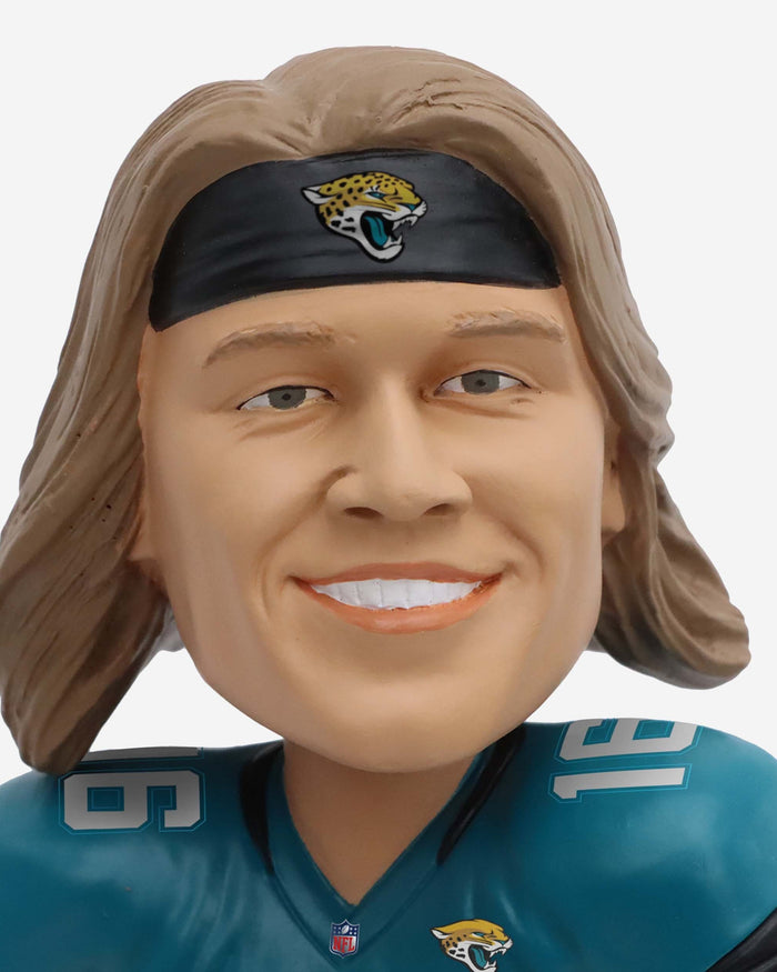 Trevor Lawrence Jacksonville Jaguars 2023 International Game Bobblehead FOCO - FOCO.com