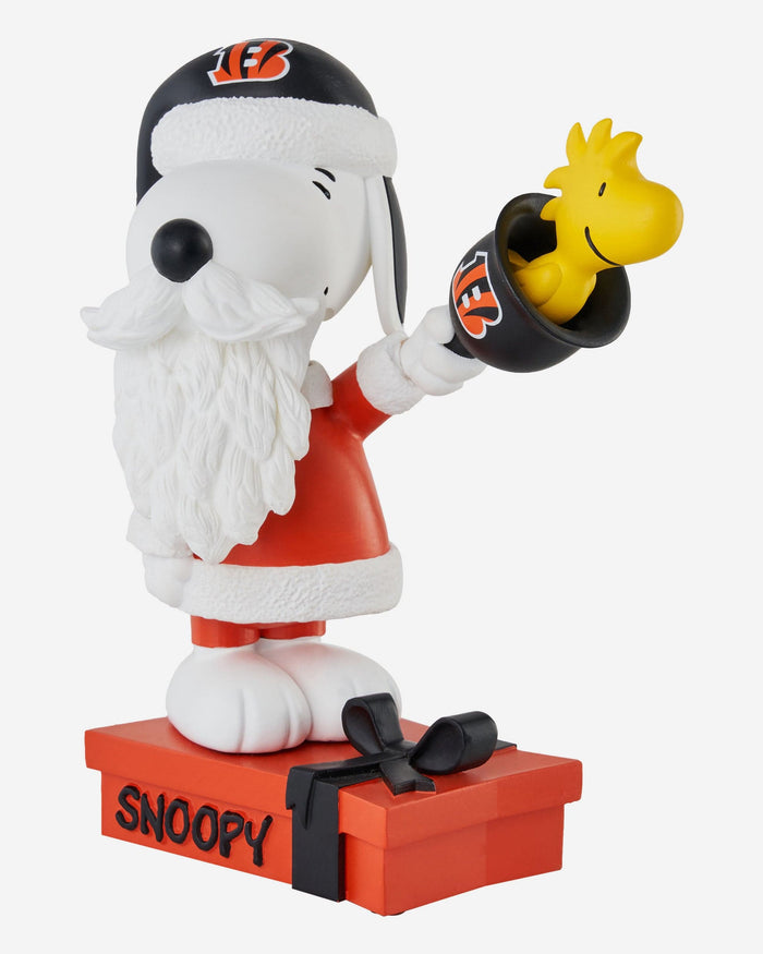 Cincinnati Bengals Snoopy & Woodstock Peanuts Christmas Special Bobblehead FOCO - FOCO.com