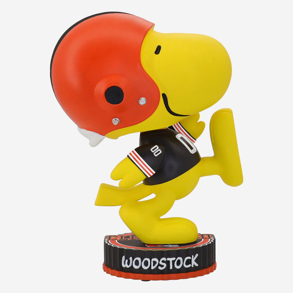 Cleveland Browns Woodstock Peanuts Bighead Bobblehead FOCO - FOCO.com